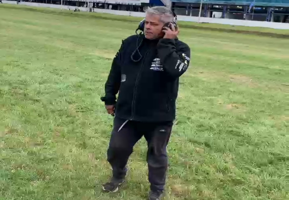 EL CACO COMPETICIÓN CON AUTOS DISPONIBLES Y UN ESTRENO.