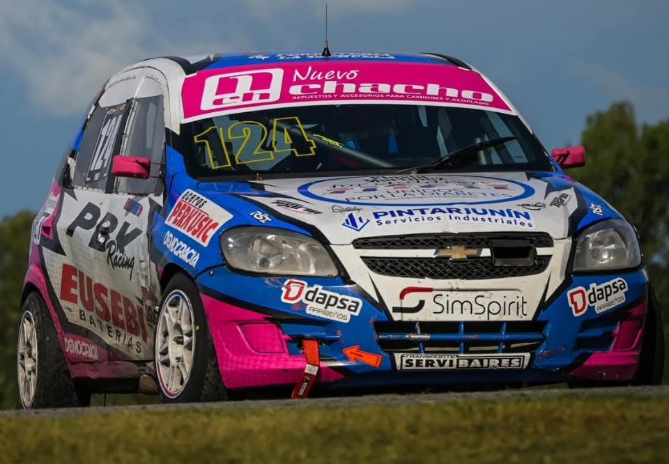 FRANCISCO PANET, OTRO DEBUT EN LA CLASE TRES