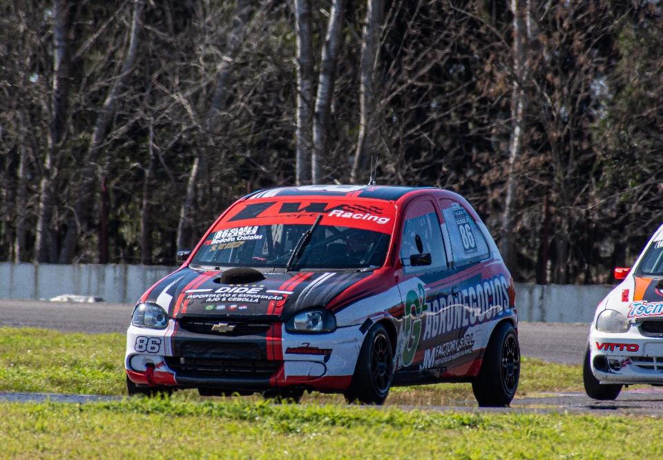 EL DULCE SABOR DE LA PRIMERA VICTORIA PARA JON MARINELLI